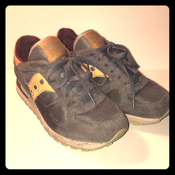 Saucony Shoes - Saucing Shadow retro vintage sneakers gray orange
